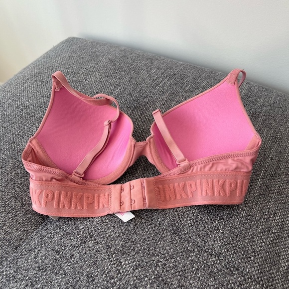 Victoria secret's pink bundle push up bra - Picture 3 of 6